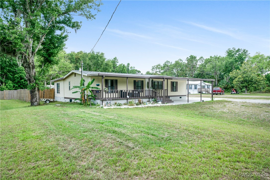 8356 W Tawny Rose Lane, Crystal River, New York image 1
