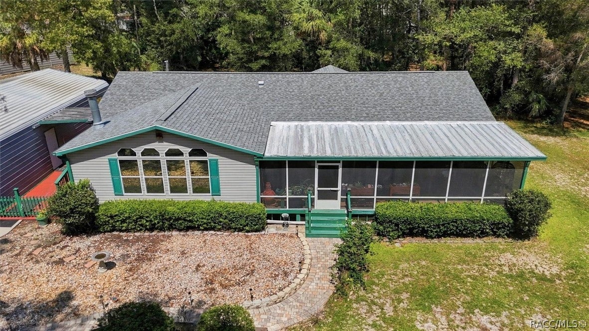 3159 N Holiday Drive