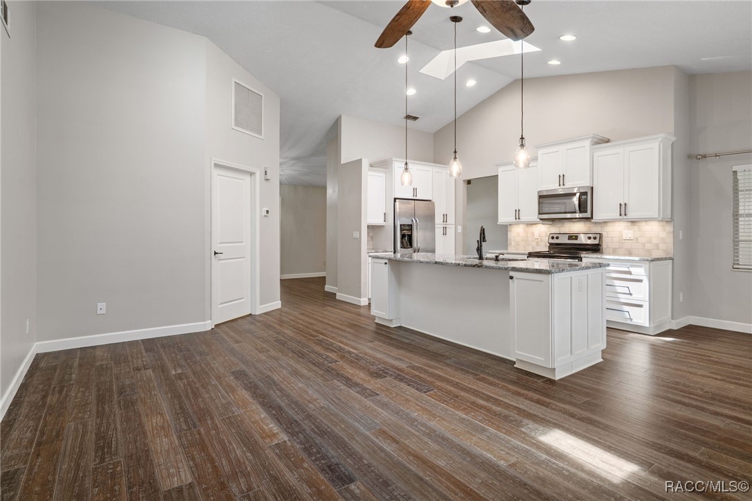 6095 W Douneray Loop, Crystal River, New York image 45