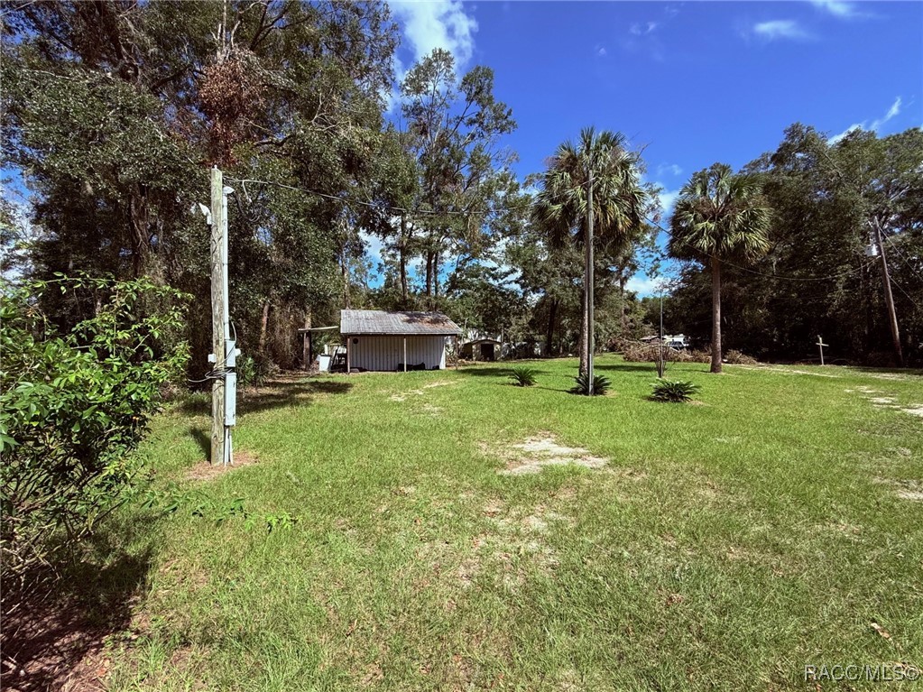 8979 SW 82nd Terrace, Trenton, Florida image 3