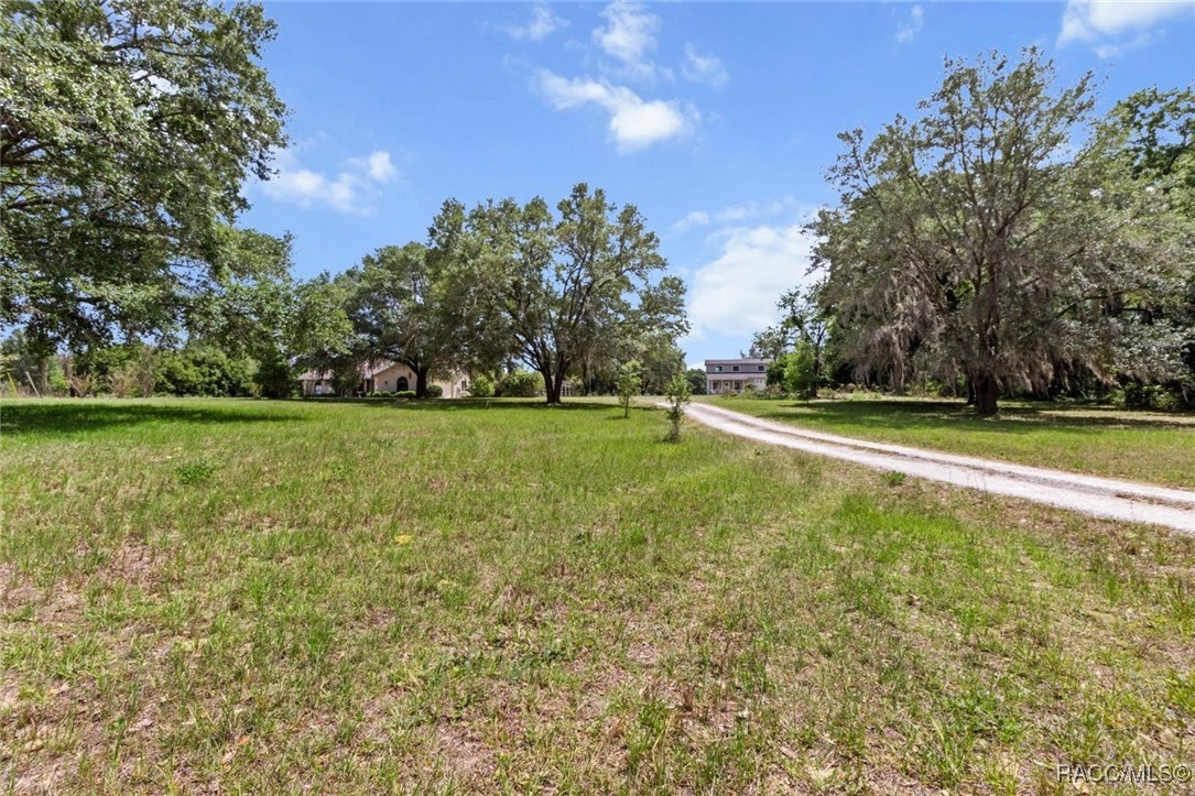 7073 N Lecanto Highway, Hernando, Florida image 39