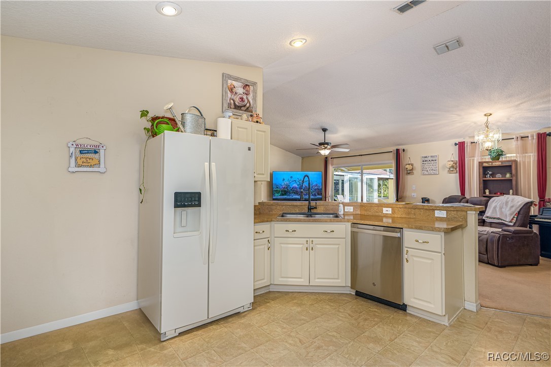 1356 N Timucuan Trail, Inverness, Florida image 14