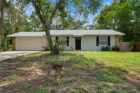 Homes For Sale - 63 N Croft Avenue<br/> Inverness, FL 34453