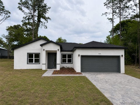 Homes For Sale - 9509 N Old Mill Way<br/> Citrus County, Citrus Springs, FL 34433
