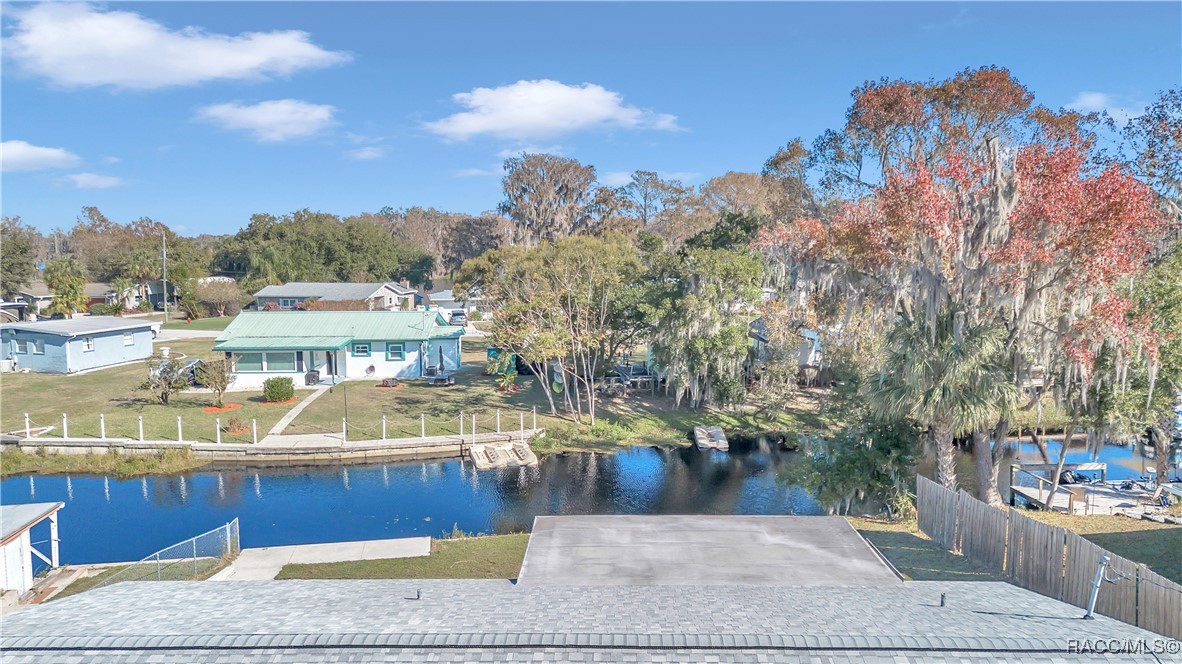 1795 S Cove Walk, Inverness, Florida image 34