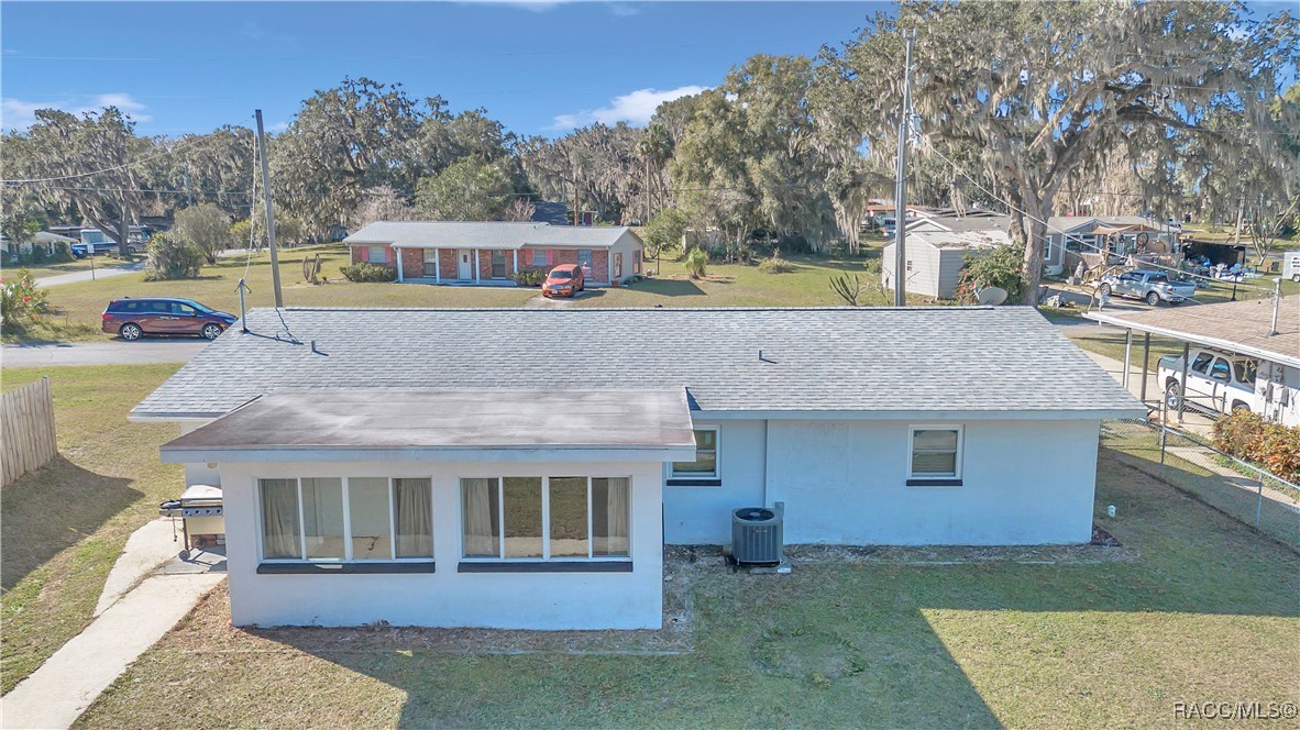 1795 S Cove Walk, Inverness, Florida image 32