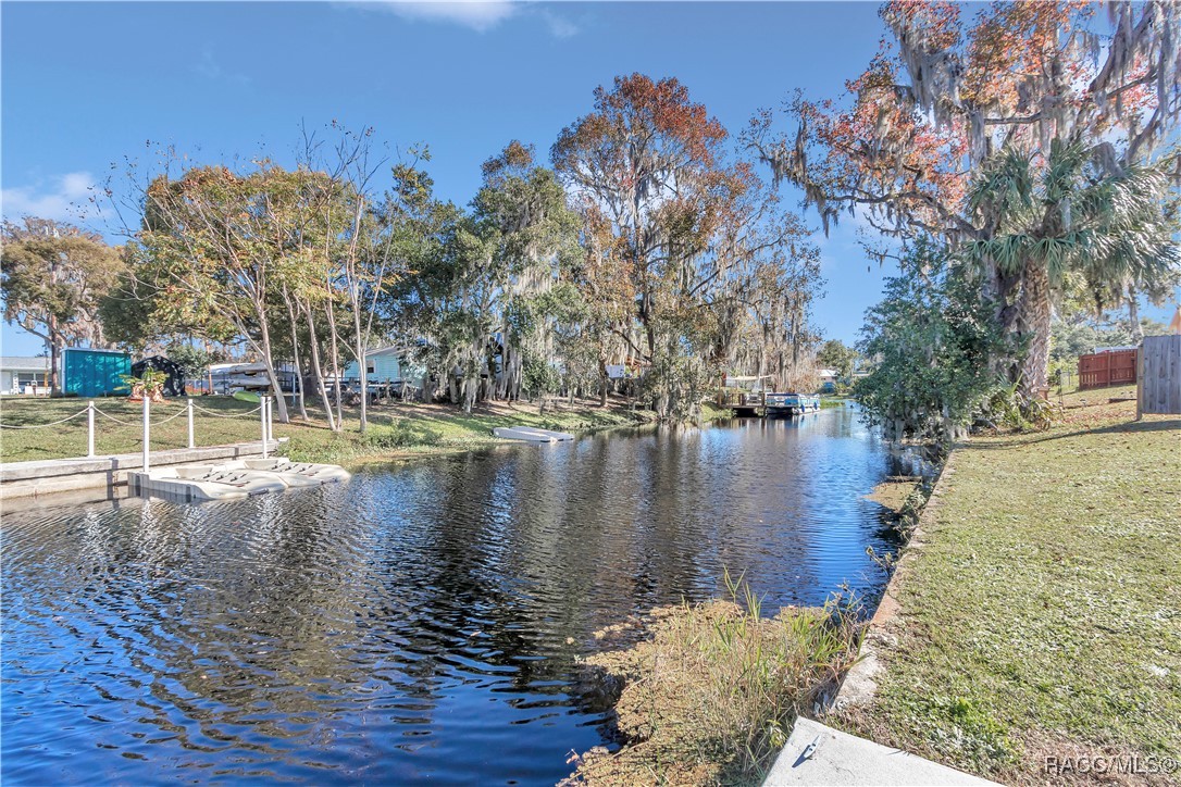 1795 S Cove Walk, Inverness, Florida image 29