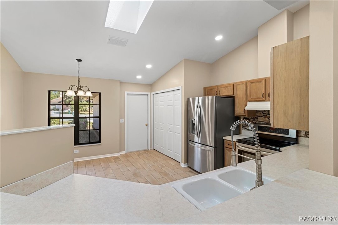 1956 W Marsten Court, Lecanto, Florida image 29