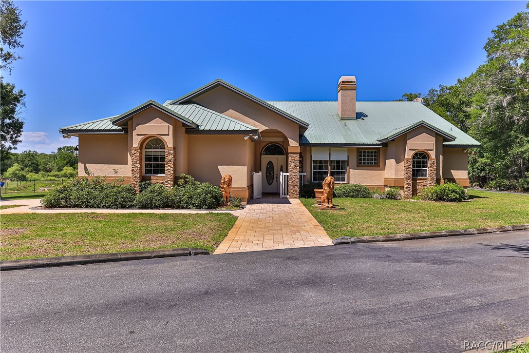 5215 N Honeycreek Terrace