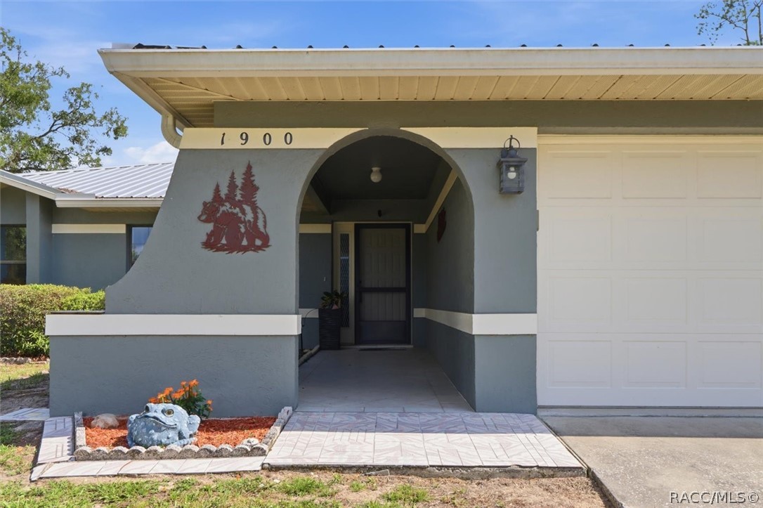 1900 W Alhambra Drive