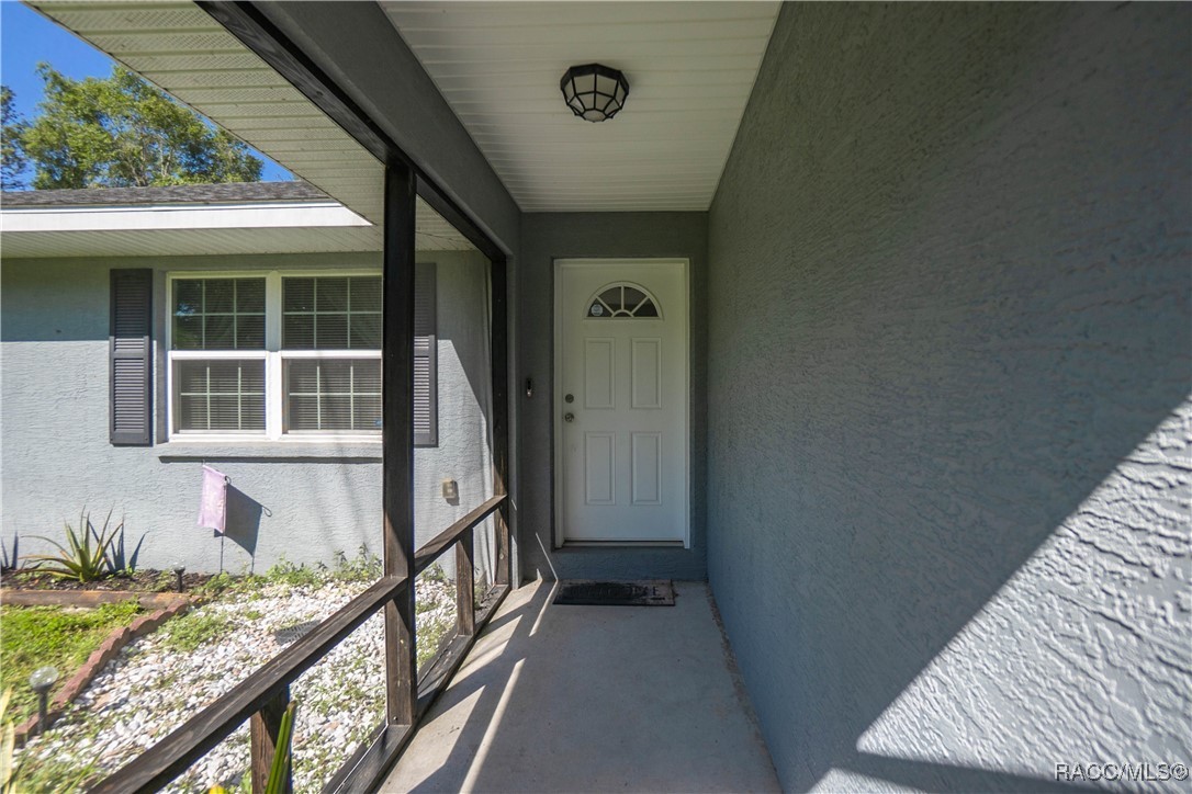 122 S Rooks Avenue, Inverness, New York image 4