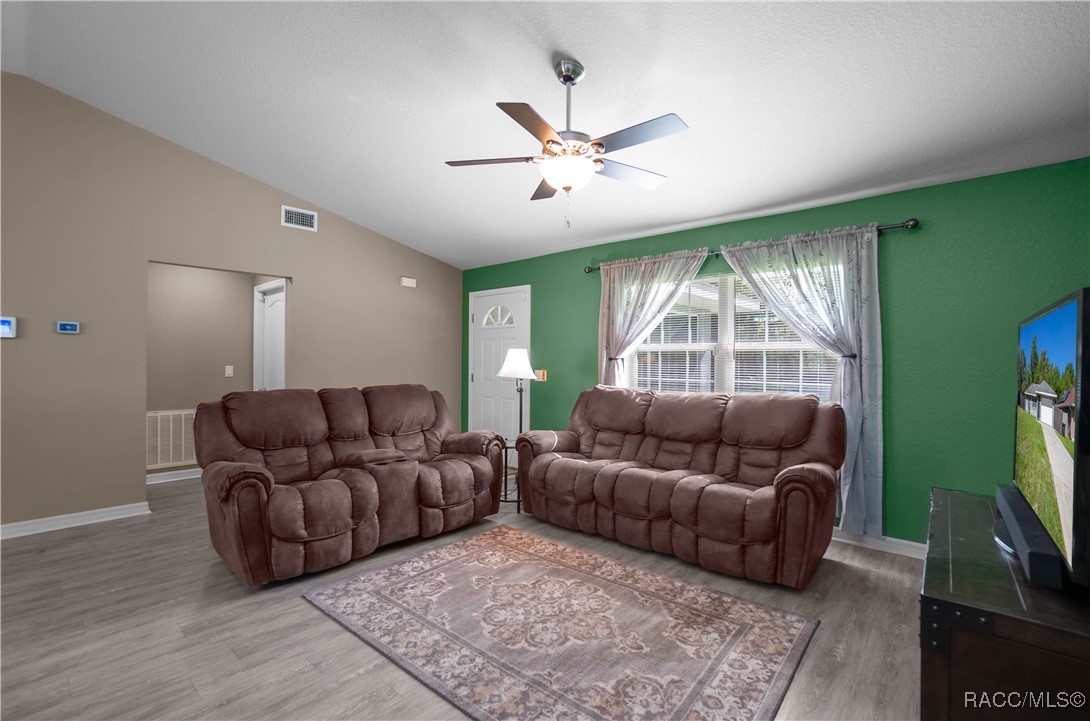 122 S Rooks Avenue, Inverness, New York image 7