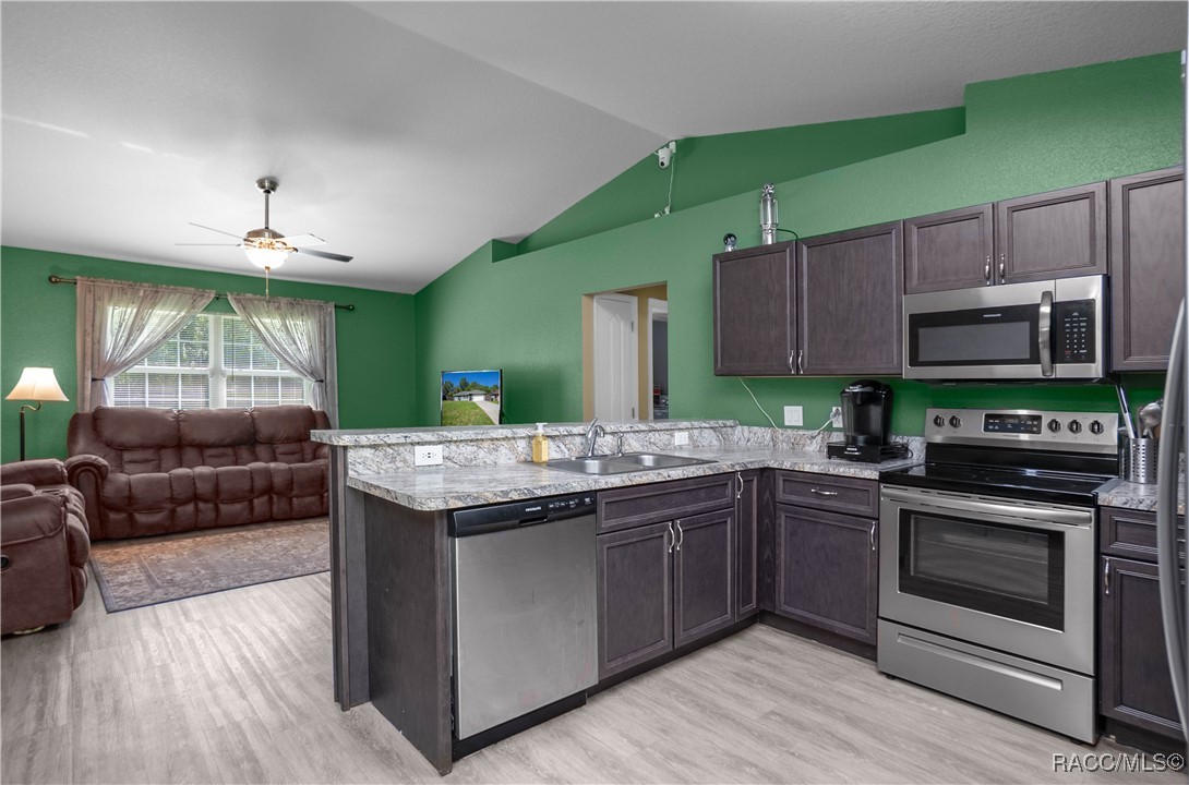 122 S Rooks Avenue, Inverness, New York image 11