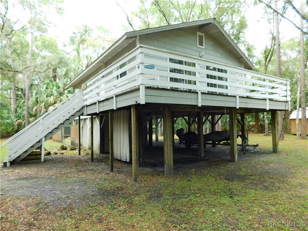 319 Shearer Street, Inglis, Florida image 2