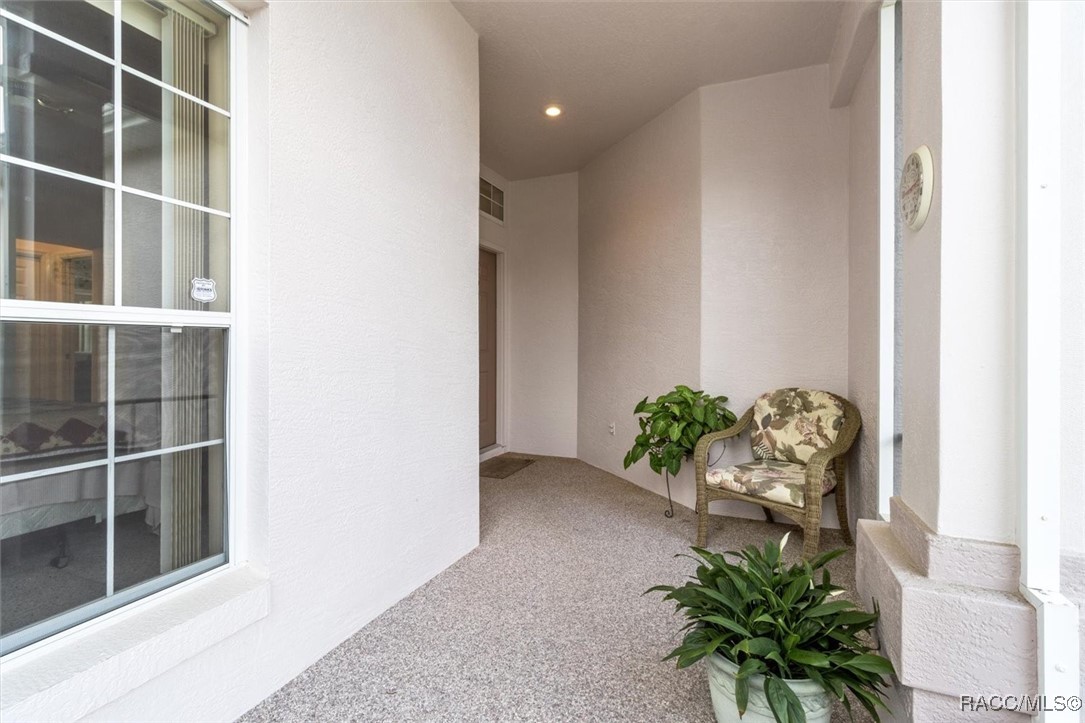 3529 S Belgrave Drive, Inverness, Florida image 7