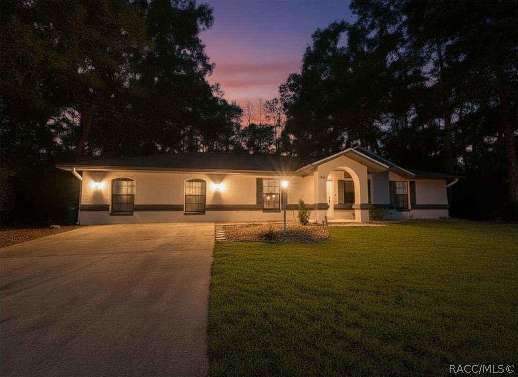 1570 W Datura Lane