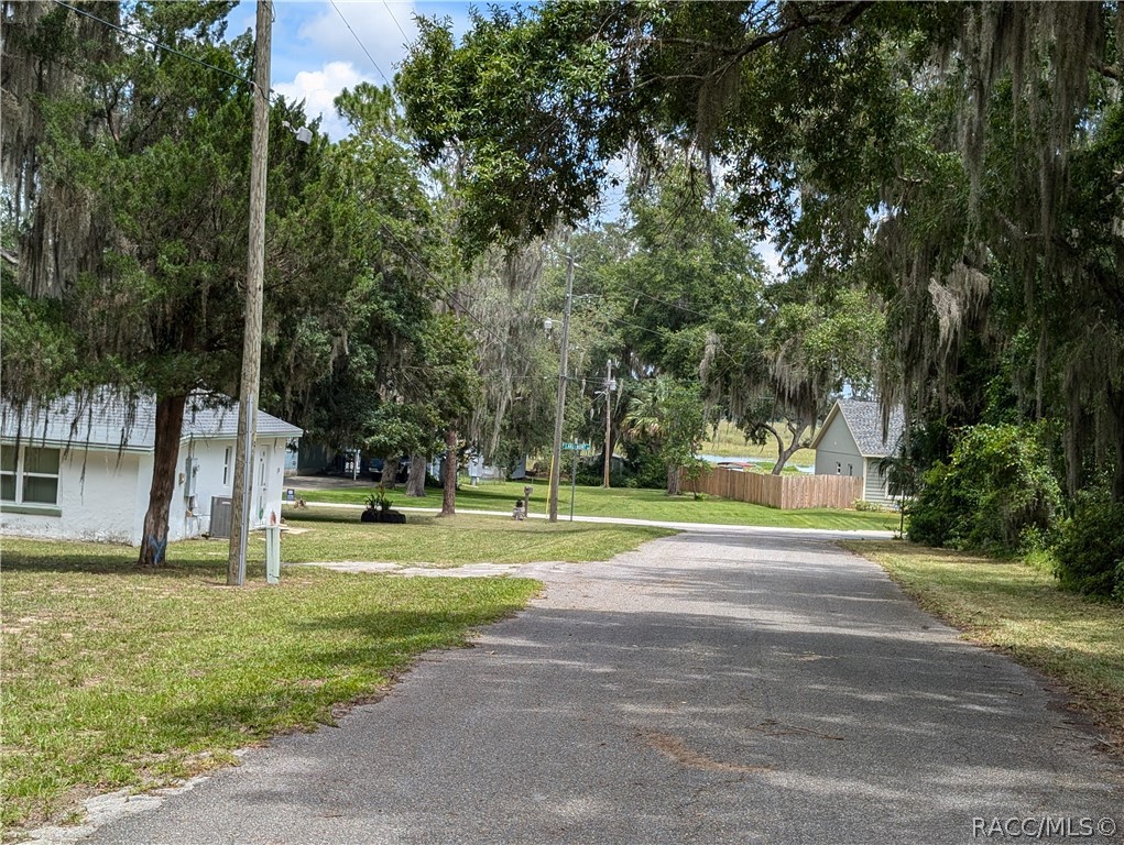 2720 N Lakefront Drive, Hernando, Florida image 49