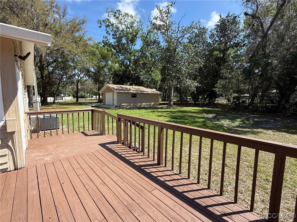 5500 S Withlapopka Drive, Floral City, New York image 30