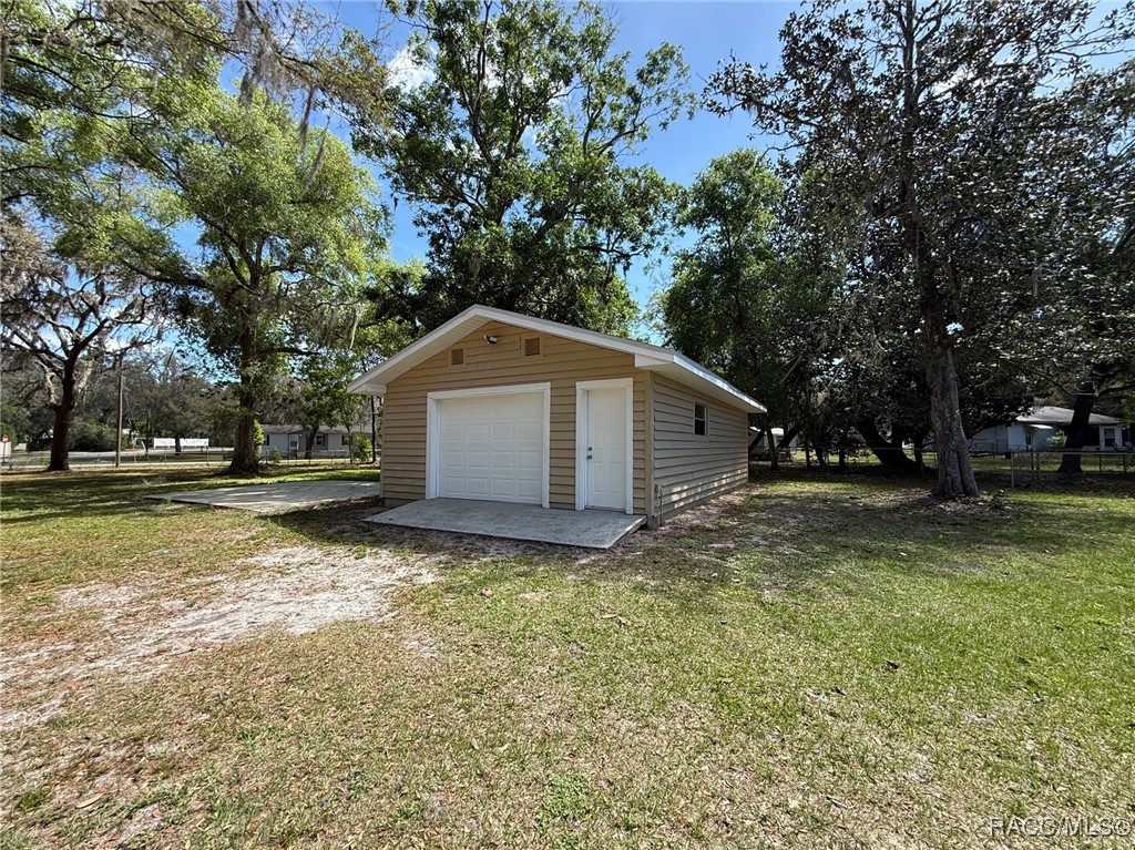 5500 S Withlapopka Drive, Floral City, New York image 34