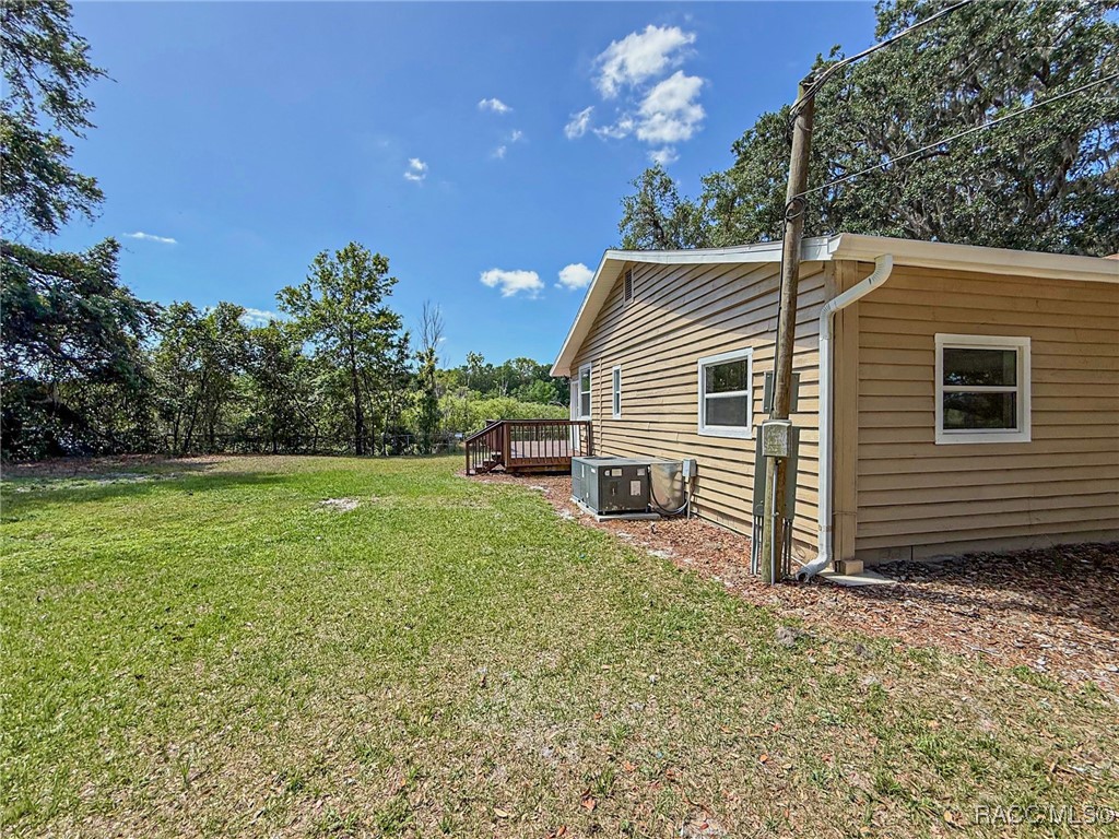 5500 S Withlapopka Drive, Floral City, New York image 33
