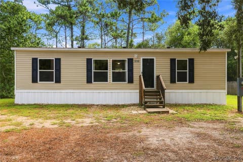 Mobile Home For Sale - 5709 S Leopard Point<br/> Homosassa, FL 34446
