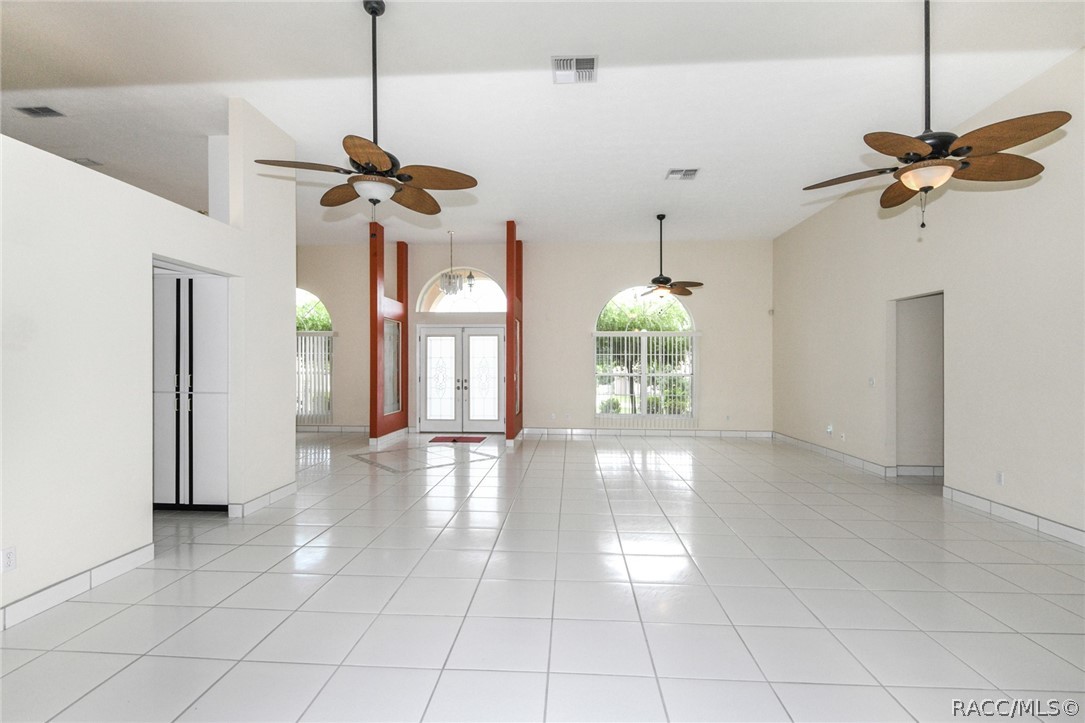 1262 E Triple Crown Loop, Hernando, Florida image 14