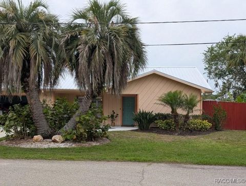 1202 SE 5th Avenue Crystal River FL 34429