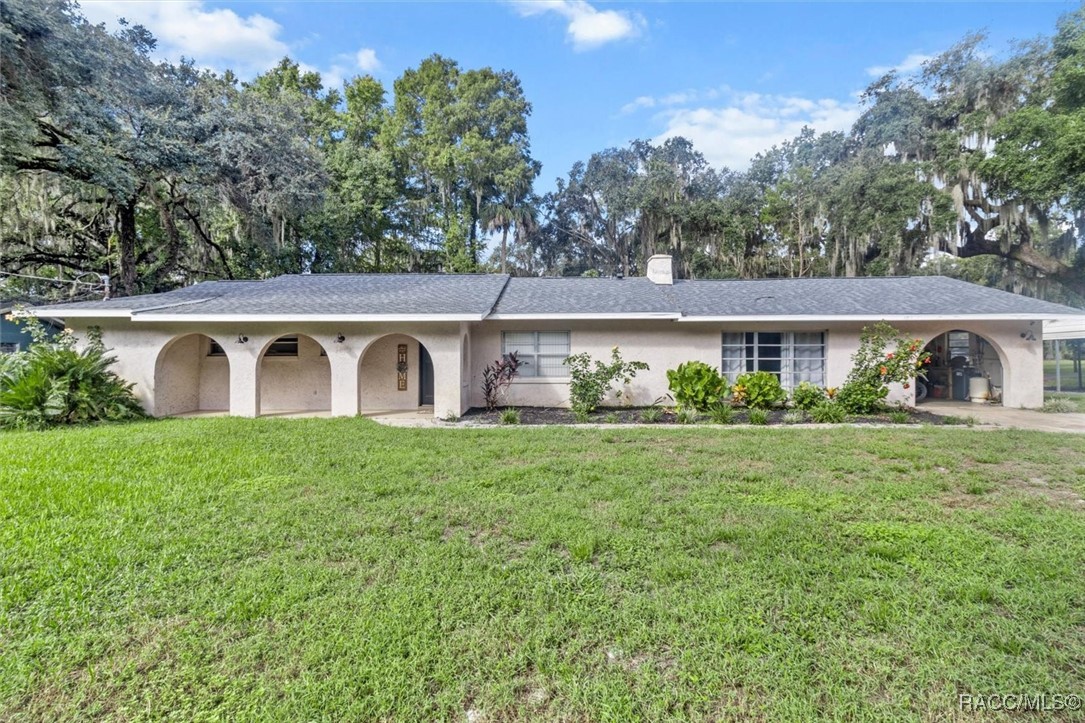 1020 S Otto Point, Inverness, Florida image 1