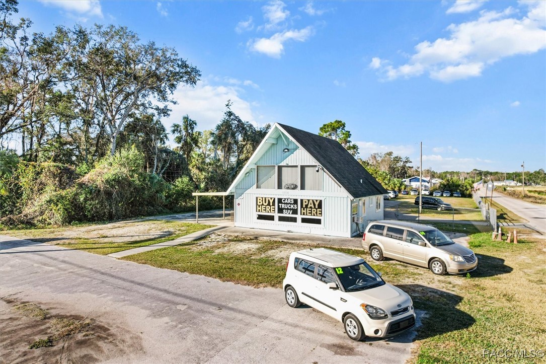 1756 S Suncoast Boulevard
