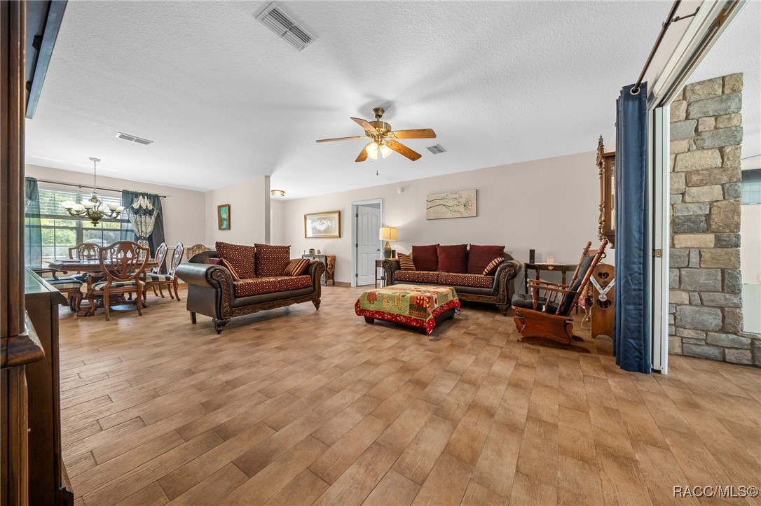 2563 SE 156th Place Road, Summerfield, New York image 17