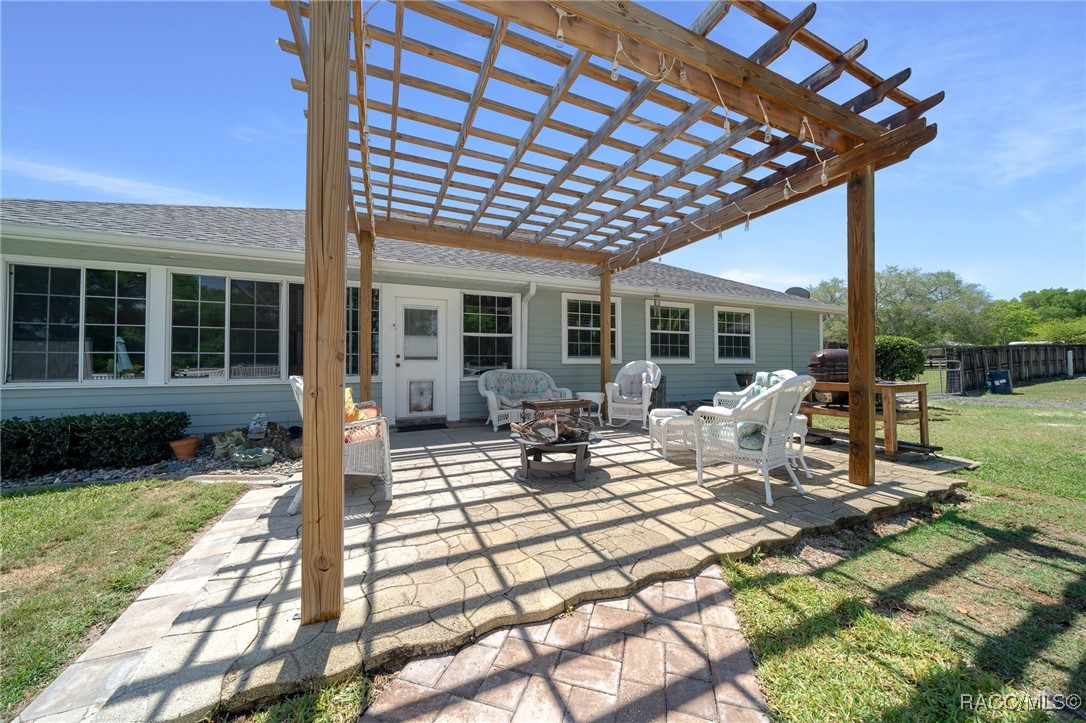 2563 SE 156th Place Road, Summerfield, New York image 6