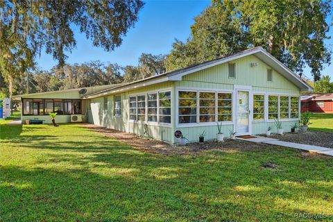 11641 E Salmon Drive Floral City FL 34436
