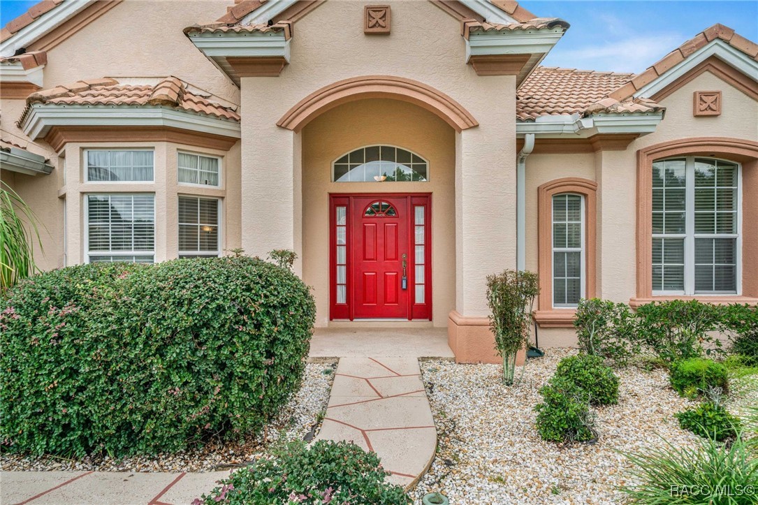 1543 N Killebrew Point