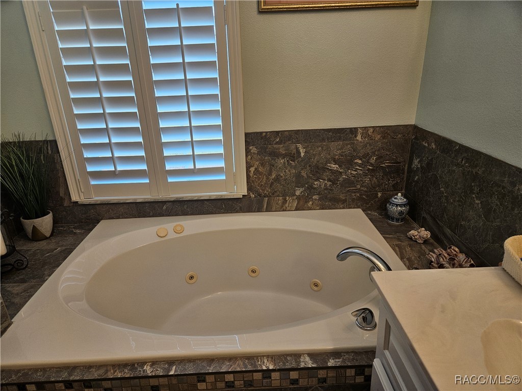 4755 N El Camino Drive, Beverly Hills, Florida image 48