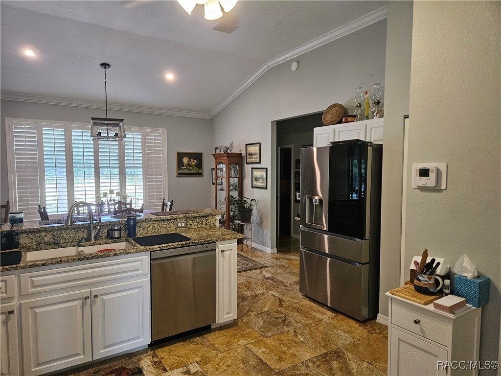 4755 N El Camino Drive, Beverly Hills, Florida image 33