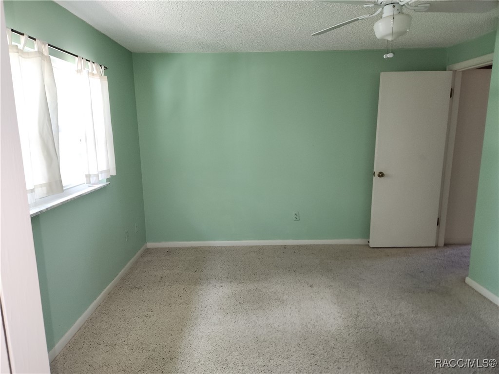 11583 W Riverhaven Drive, Homosassa, New York image 24