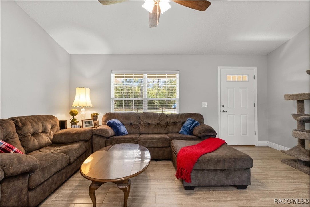 317 W Homeway Loop, Citrus Springs, Florida image 14