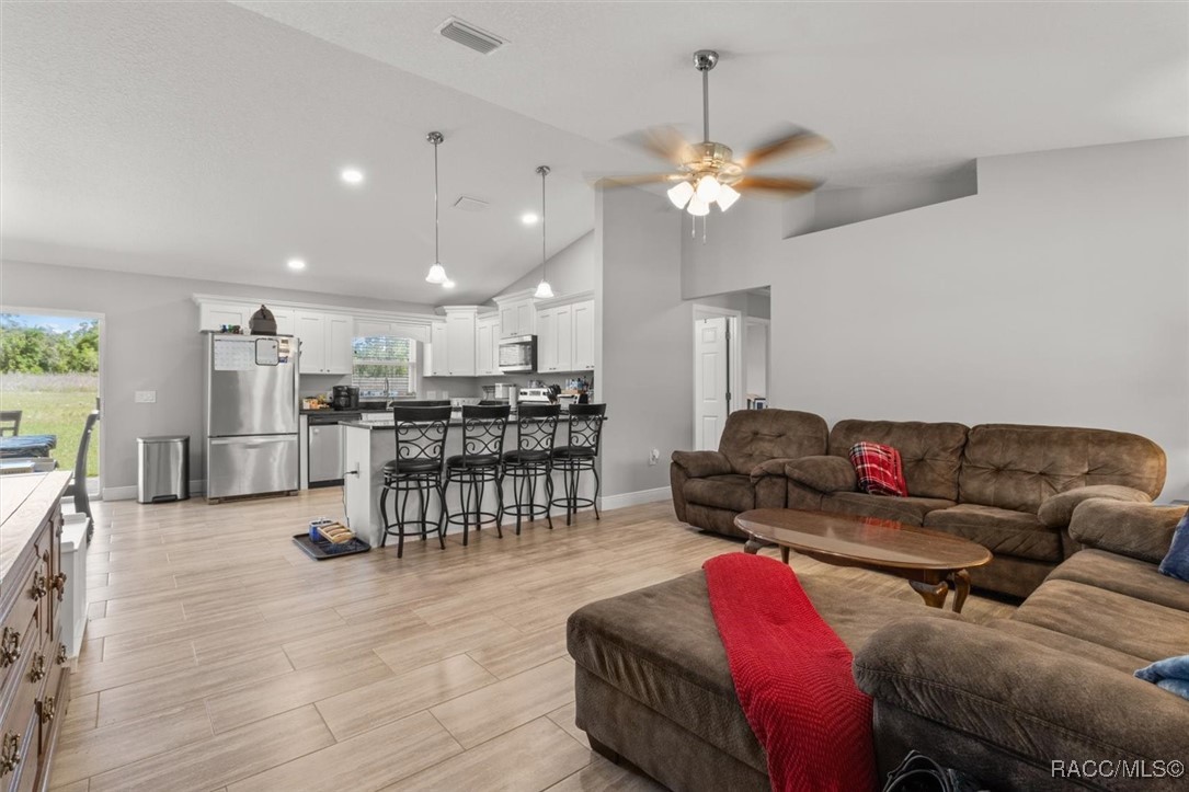 317 W Homeway Loop, Citrus Springs, Florida image 11