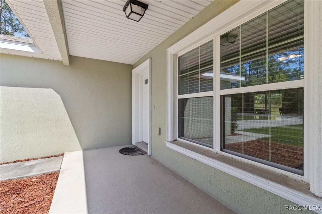 317 W Homeway Loop, Citrus Springs, Florida image 7