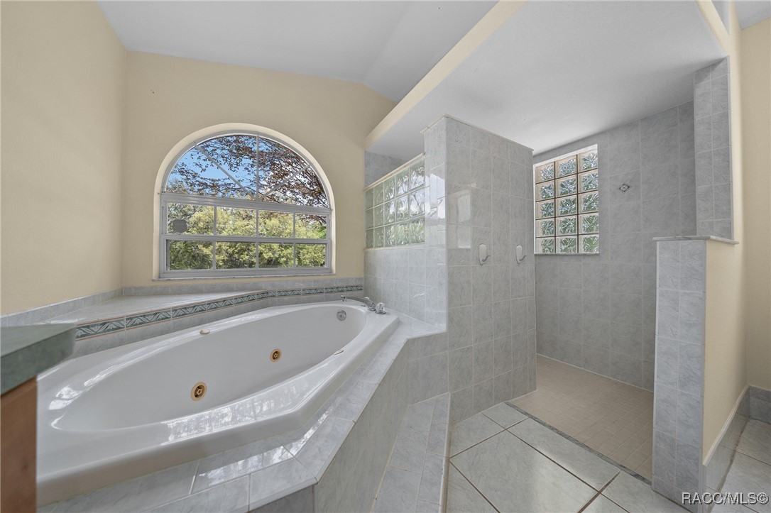 8306 N Vince Drive, Citrus Springs, Florida image 24
