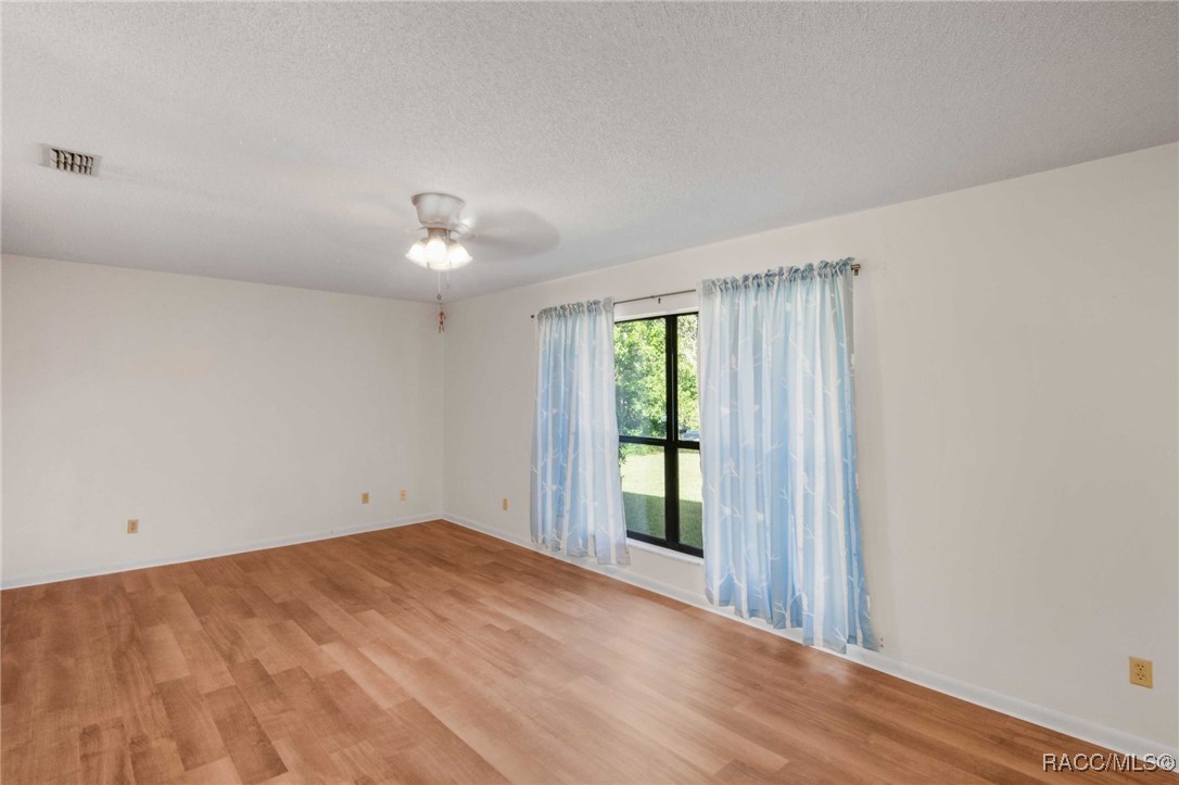 Citrus Springs, Florida 34434, United States, 2 Bedrooms Bedrooms, ,2 BathroomsBathrooms,Residential,Active,216169