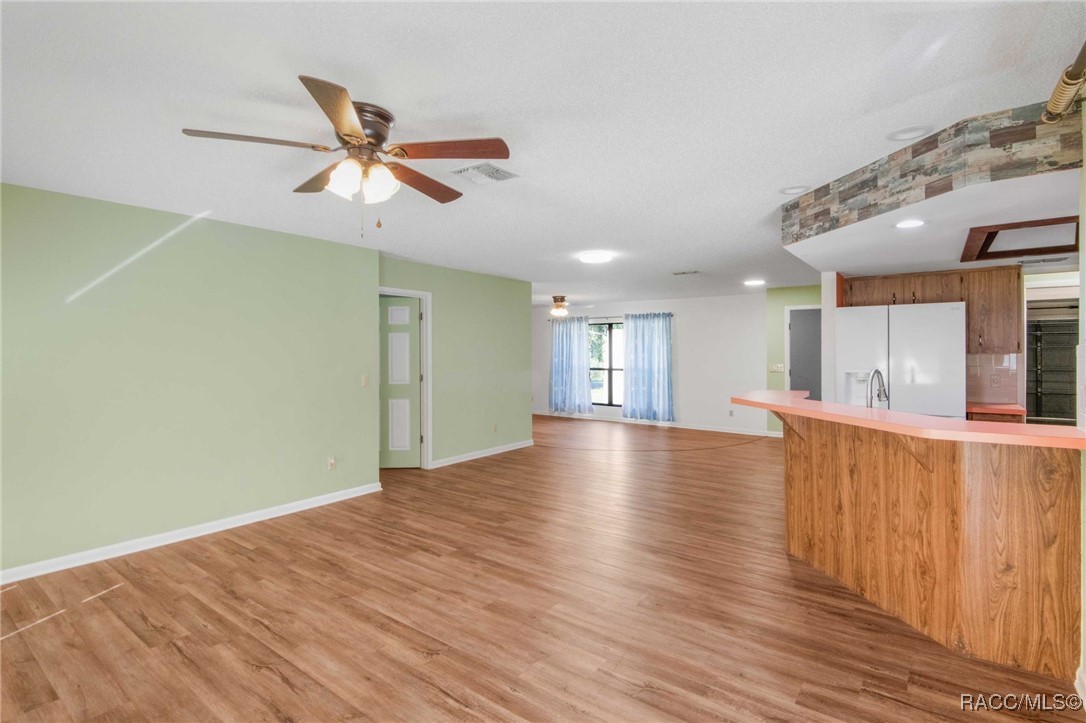 Citrus Springs, Florida 34434, United States, 2 Bedrooms Bedrooms, ,2 BathroomsBathrooms,Residential,Active,216169