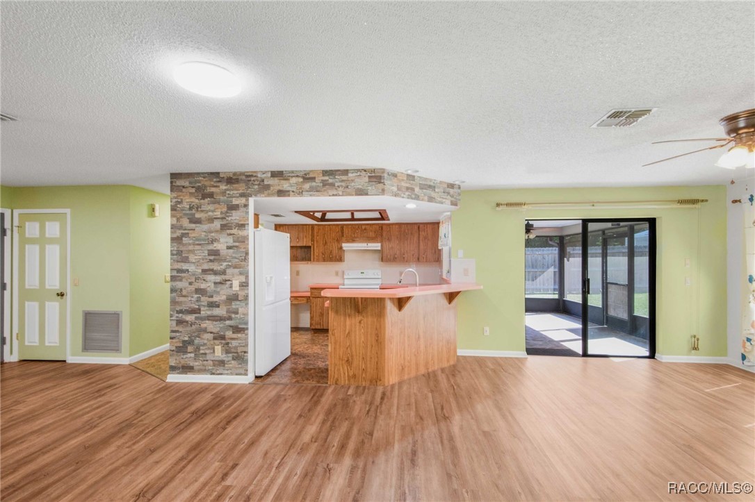 Citrus Springs, Florida 34434, United States, 2 Bedrooms Bedrooms, ,2 BathroomsBathrooms,Residential,Active,216169