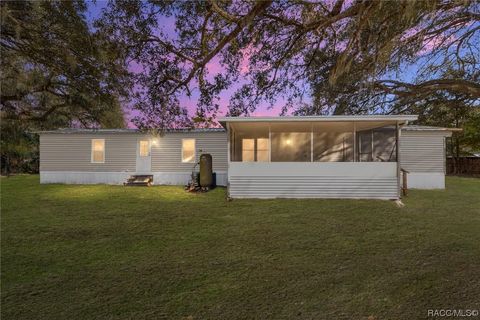 A home in Dunnellon