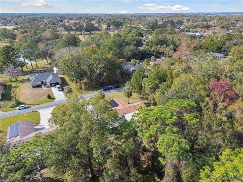 A home in Crystal River