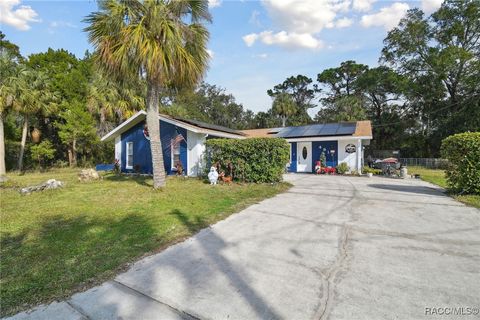 A home in Crystal River