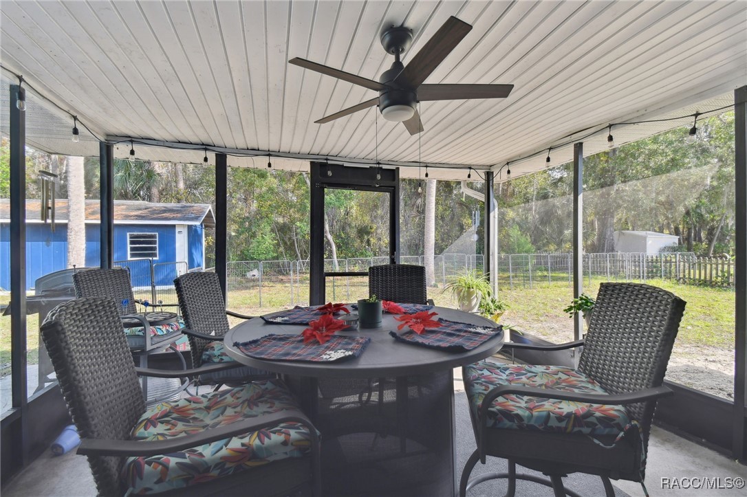 491 N Country Club Drive, Crystal River, Florida image 5