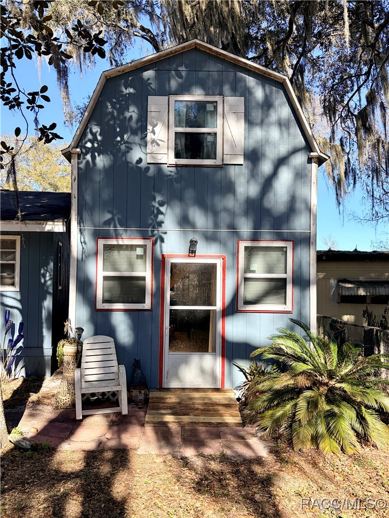 5721 S Live Oak Drive