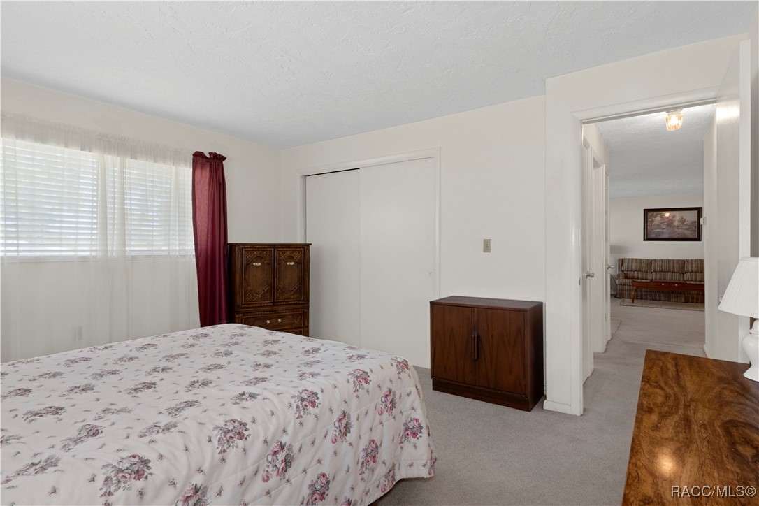 80 Roosevelt Boulevard, Beverly Hills, New York image 36