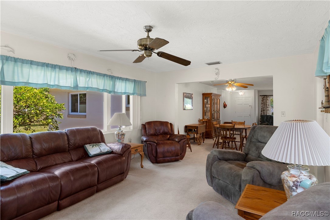 80 Roosevelt Boulevard, Beverly Hills, New York image 25